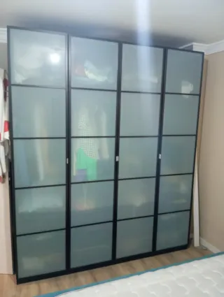 Armario modular puertas cristal y metal