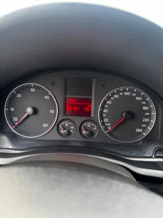 Volkswagen Golf 2004