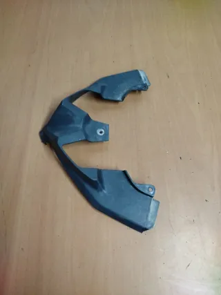 Embellecedor Faro Yamaha Xmax 400 (2014-16)