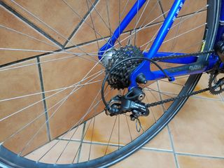 Bicicleta de carretera Wilier azul