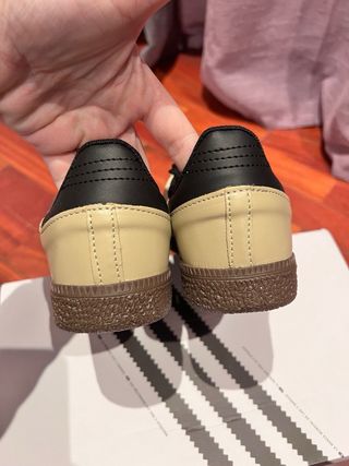 Adidas Samba Mujer Beige/Negro