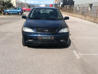 Opel Astra 2004