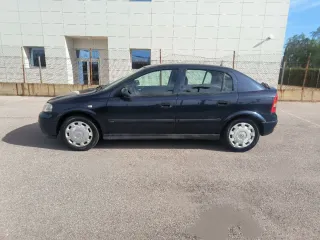 Opel Astra 2004