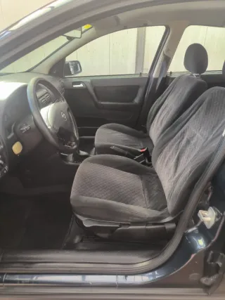 Opel Astra 2004