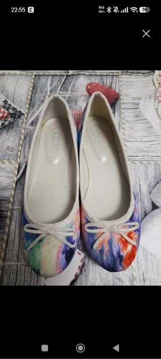 Bailarinas multicolor con lazo
