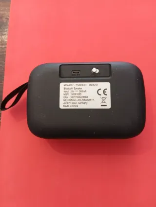 Mini cassa Bluetooth 11x7 cm