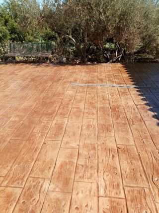 Pavimento de hormigón impreso y pulido