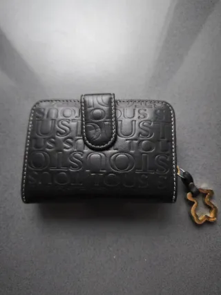 Billetera Tous Negra con Logo Repetido