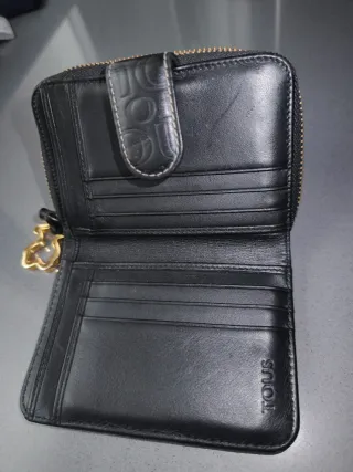 Billetera Tous Negra con Logo Repetido