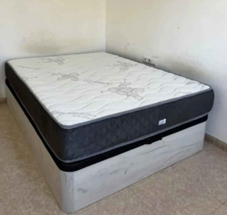 LIQUIDACIÓN EN Canapés abatibles y colchones