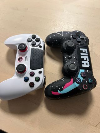 Mando Playstation 4 FIFA..