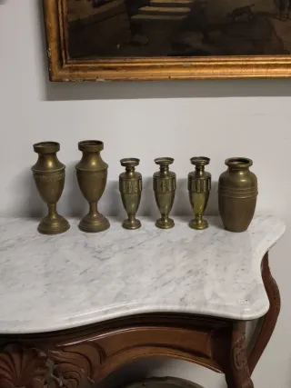 Antichi vasi per altare