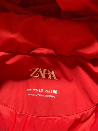 Chaqueta de invierno roja - Zara