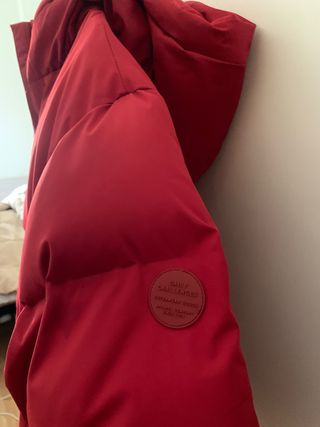 Chaqueta de invierno roja - Zara