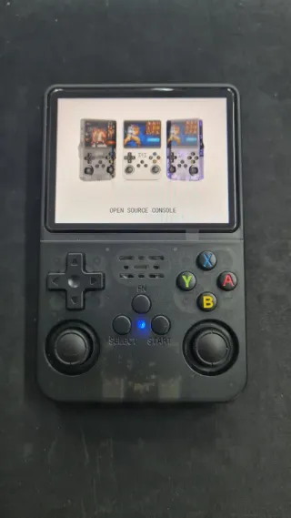 Consola Portátil R36S, NUEVA, precio negociable