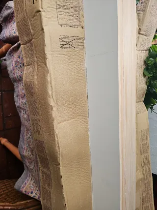 Plintos blancos satinados. 32,4 m. lineales