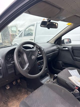 Despiece Opel Astra G