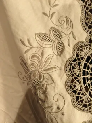 Mantel Vintage Madeira Bordado