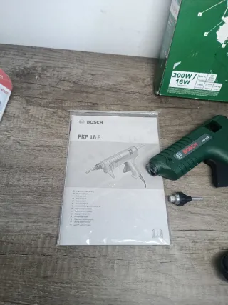 Pistola de silicona Bosch PKP 18 E