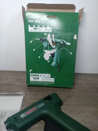 Pistola de silicona Bosch PKP 18 E