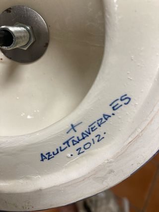 Lámpara cerámica Talavera azul y blanco