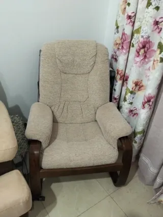 2 Butacas Beige y Marrón