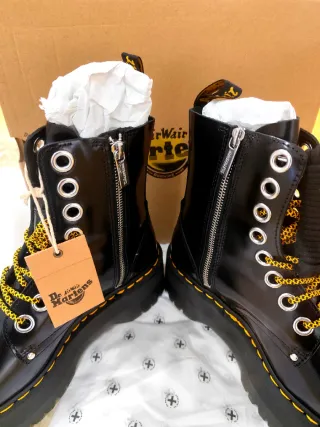 Nuove Dr. Martens Jadon max Black