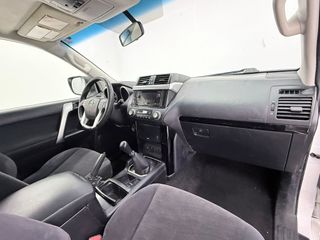 Toyota Land Cruiser 2.8 D-4D GX