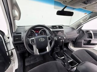 Toyota Land Cruiser 2.8 D-4D GX