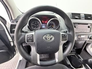 Toyota Land Cruiser 2.8 D-4D GX