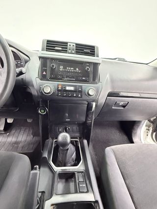 Toyota Land Cruiser 2.8 D-4D GX