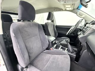 Toyota Land Cruiser 2.8 D-4D GX