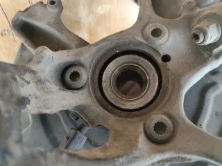 Mangueta Izquierda Seat León 2015 y pinza de freno