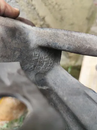 Mangueta Izquierda Seat León 2015 y pinza de freno