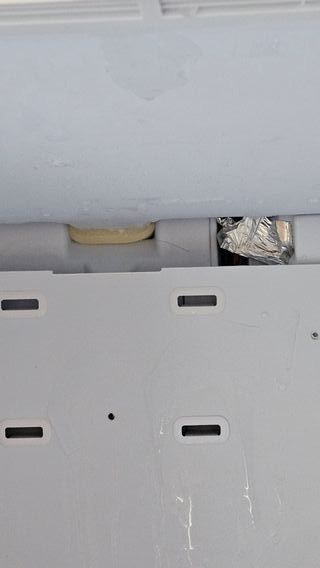 Congelador Haier 2 años uso, defecto de diseño