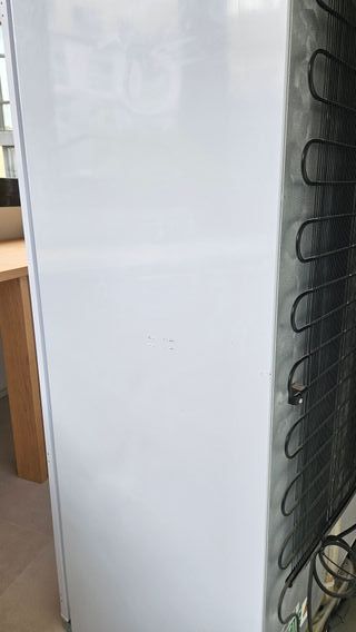 Congelador Haier 2 años uso, defecto de diseño