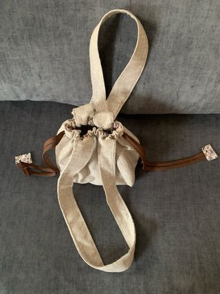 Bolso de mano hecho a mano con neceser