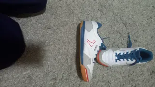 Tenis Fútbol Sala Mujer Blanco y Azul