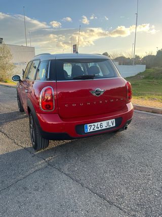 MINI Countryman COOPER D . Automatico