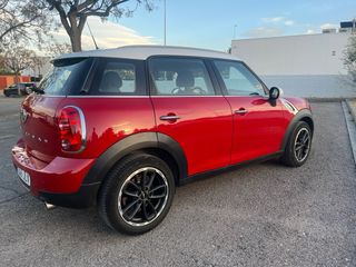 MINI Countryman COOPER D . Automatico