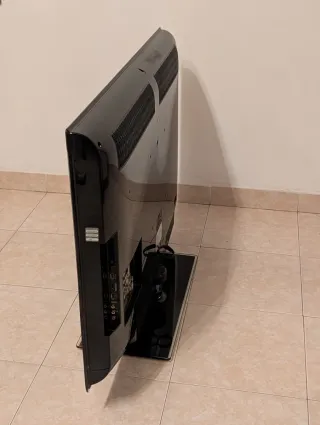 Televisor Samsung LCD 40B651