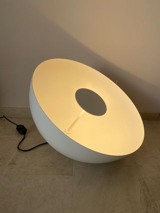 Lámpara de pie diseño italiano blanca