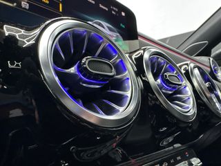 Mercedes-Benz Clase CLA 2023