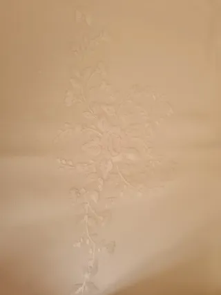 Lenzuola Puro Lino Ricamato a Mano completo