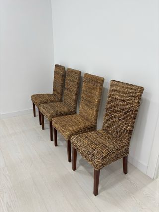 Juego de 4 sillas de ratán