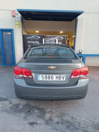 Chevrolet Cruze 2011