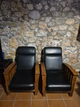 Sillón de tela y piel