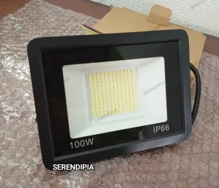 3 FOCOS LED 100W IP66