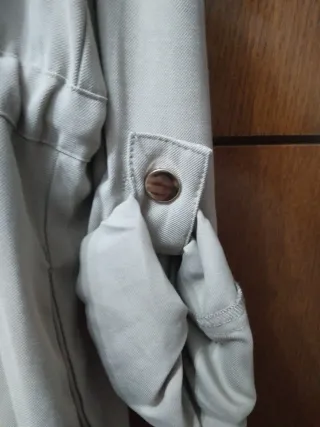 Chaqueta Zara Beige Talla M pero grande,