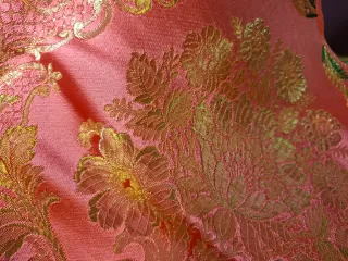 Tela brocada oro 40x71cm